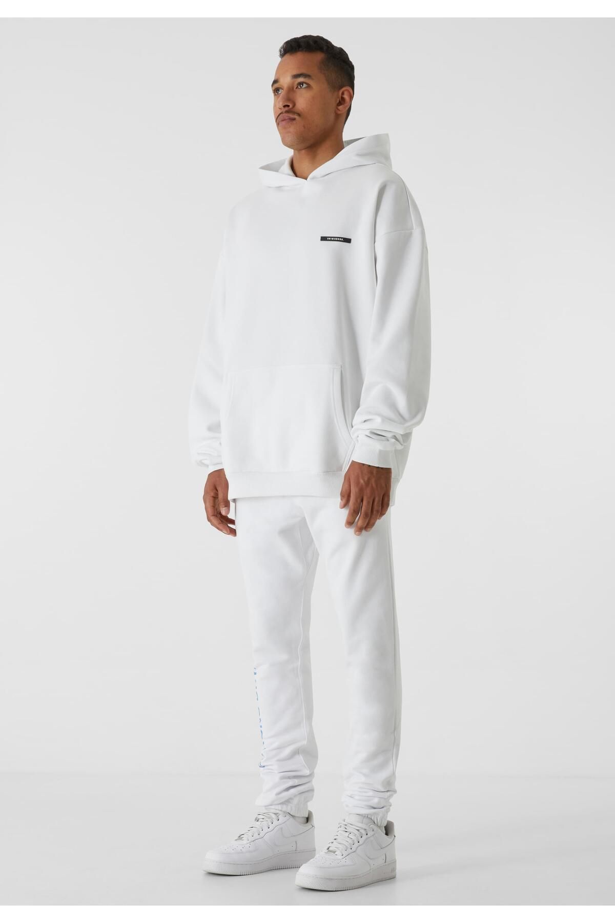 9N1M SENSE-Sweatpants mit Beindruck 4