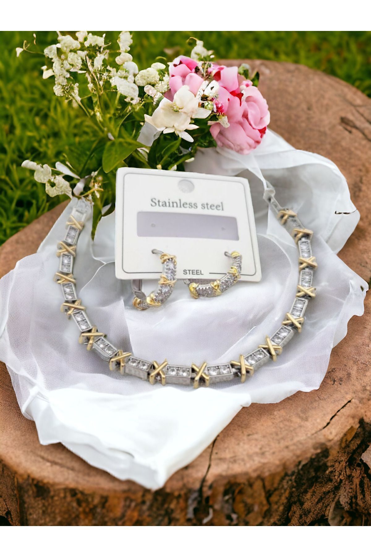 zeynep-Z&D Accessory 316L Gold XoXo Zircon Stone Steel Bracelet and Earring Set with Stones 2