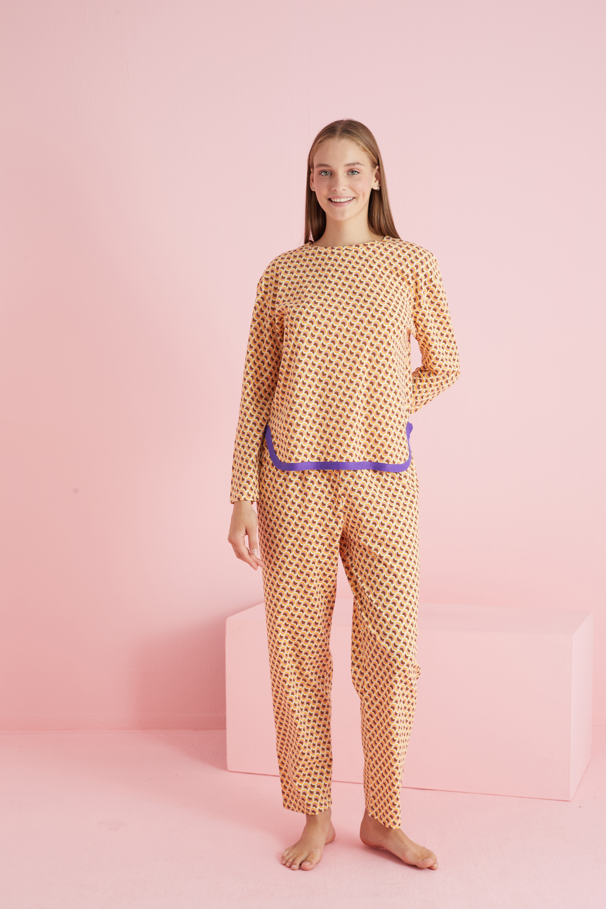 Siyah İnci turuncu mor desenli Biyeli Örme Pijama Takım 7776 görsel 4