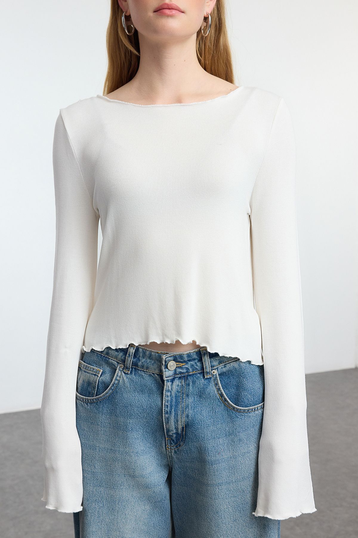 Trendyol Collection-Ecru Regular Fit Crop πλεκτή μπλούζα - Λαιμόκοψη TWOAW24BZ00156 3