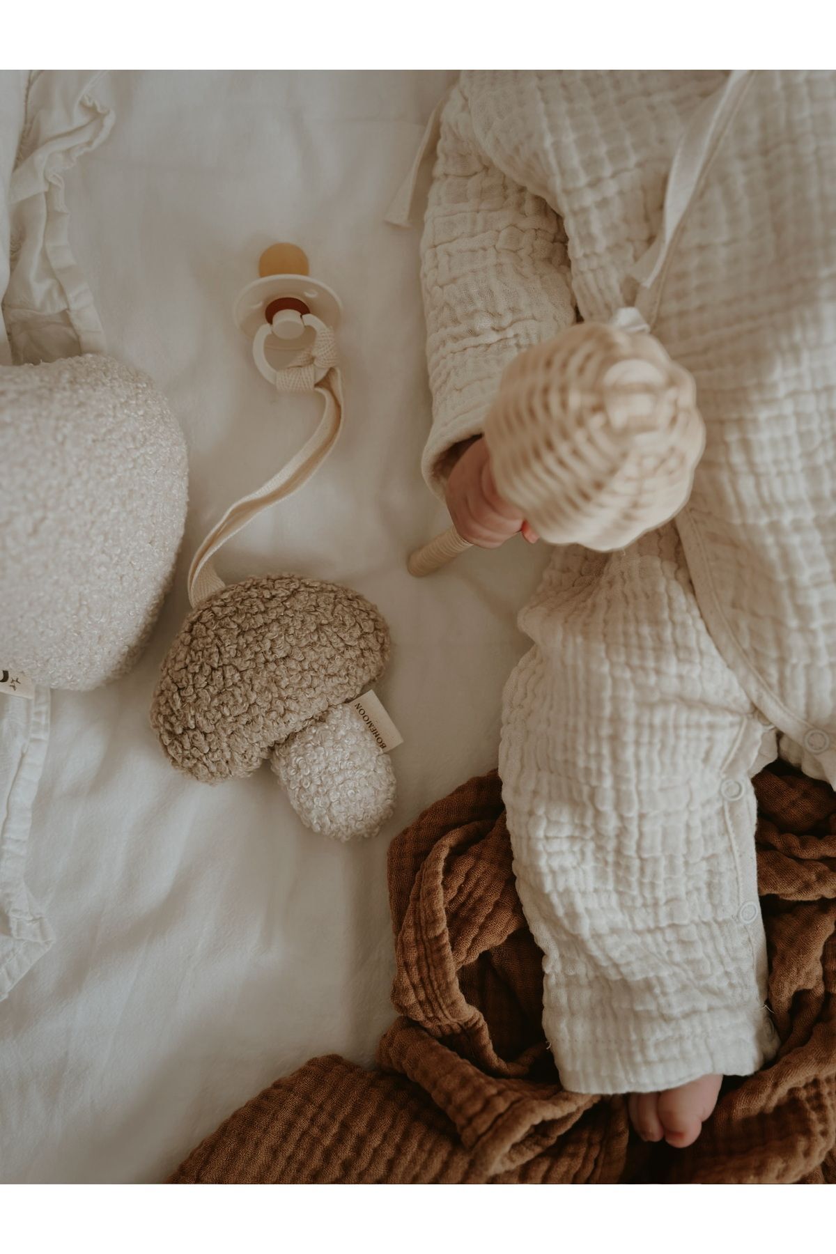 bohemoon Teddy Mushroom Emzik Askısı Bej fotoğrafı 2 (önizleme)