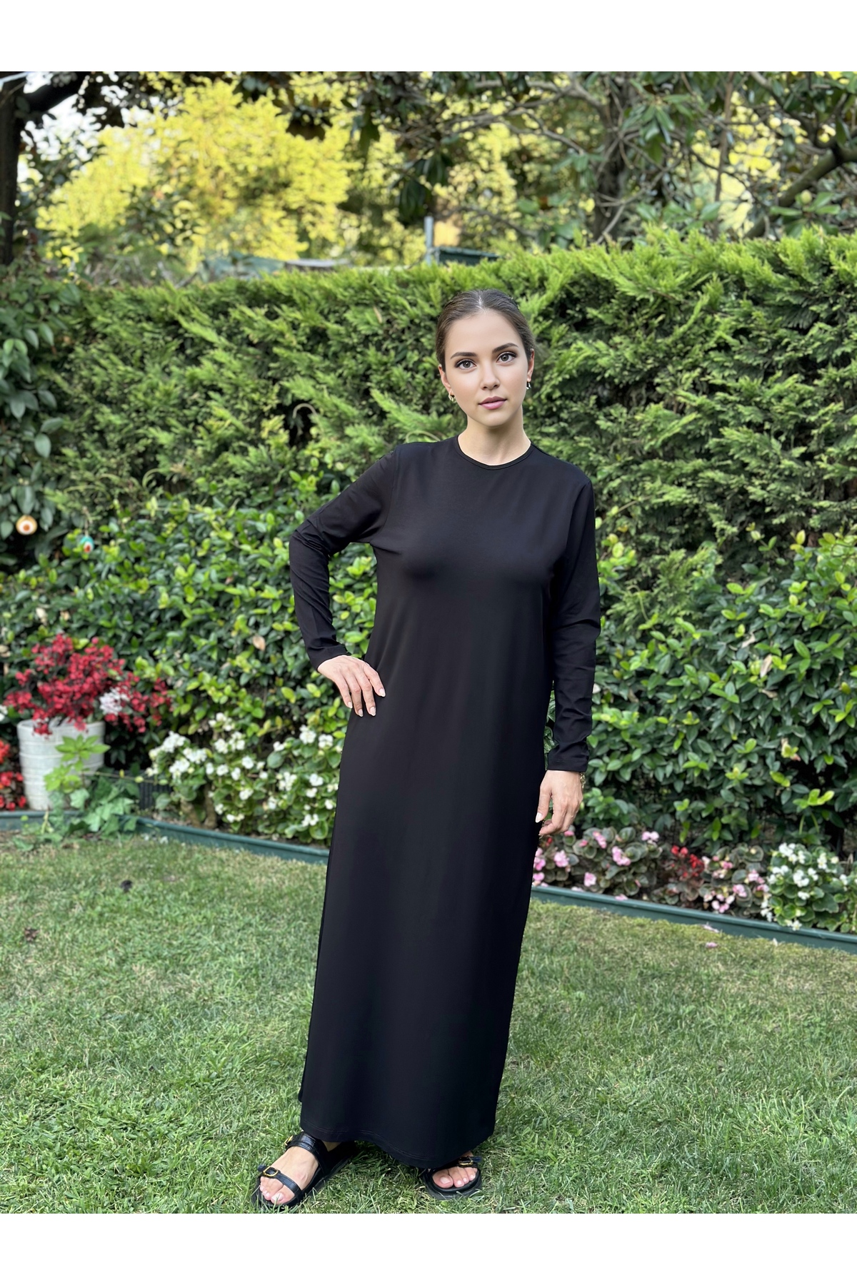 two in sis  Bisiklet Yaka Pamuklu Viskon Örme Tesettür Elbise Içlik - Görsel 2