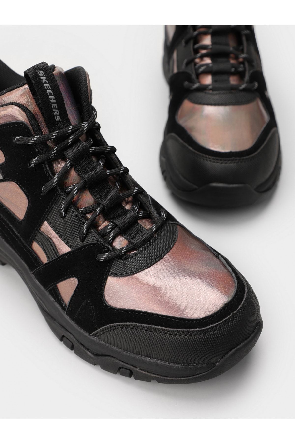 چکمه و بوت مشکی مردانه زنانه HUE BLK کفش پوتین سیاه در فضای باز Skechers