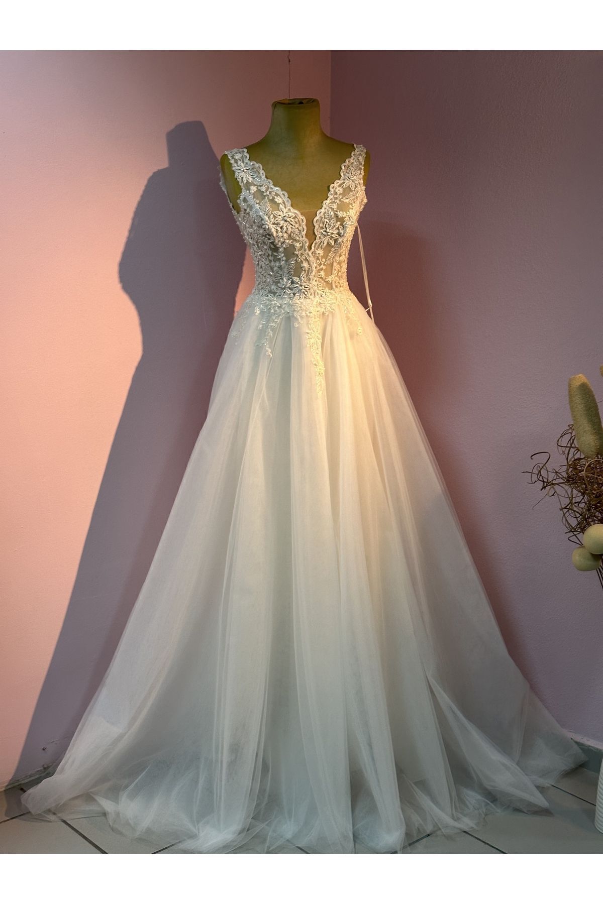 robe de mariée helen a line avec dos lacé broderie de perles