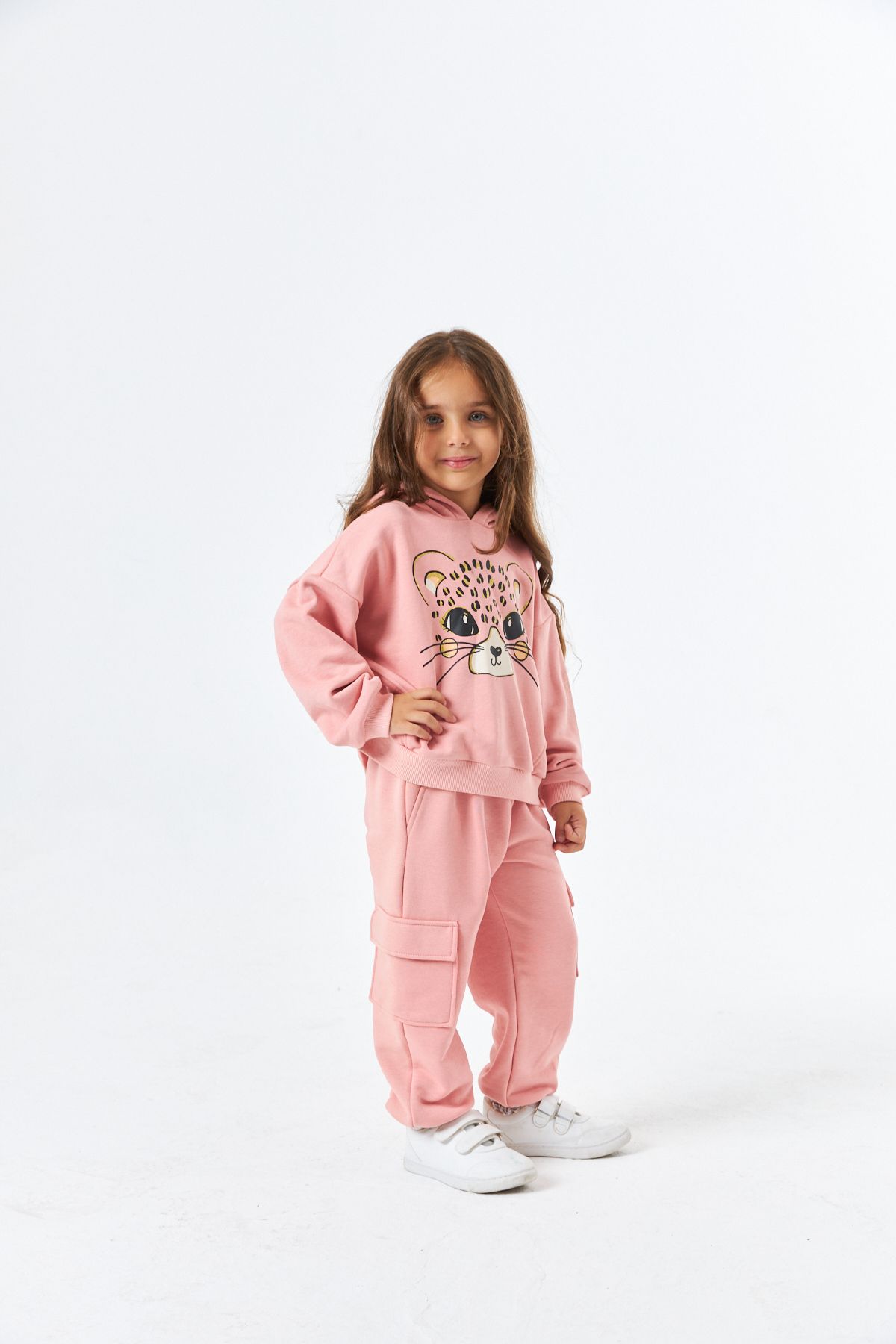 complete the look image