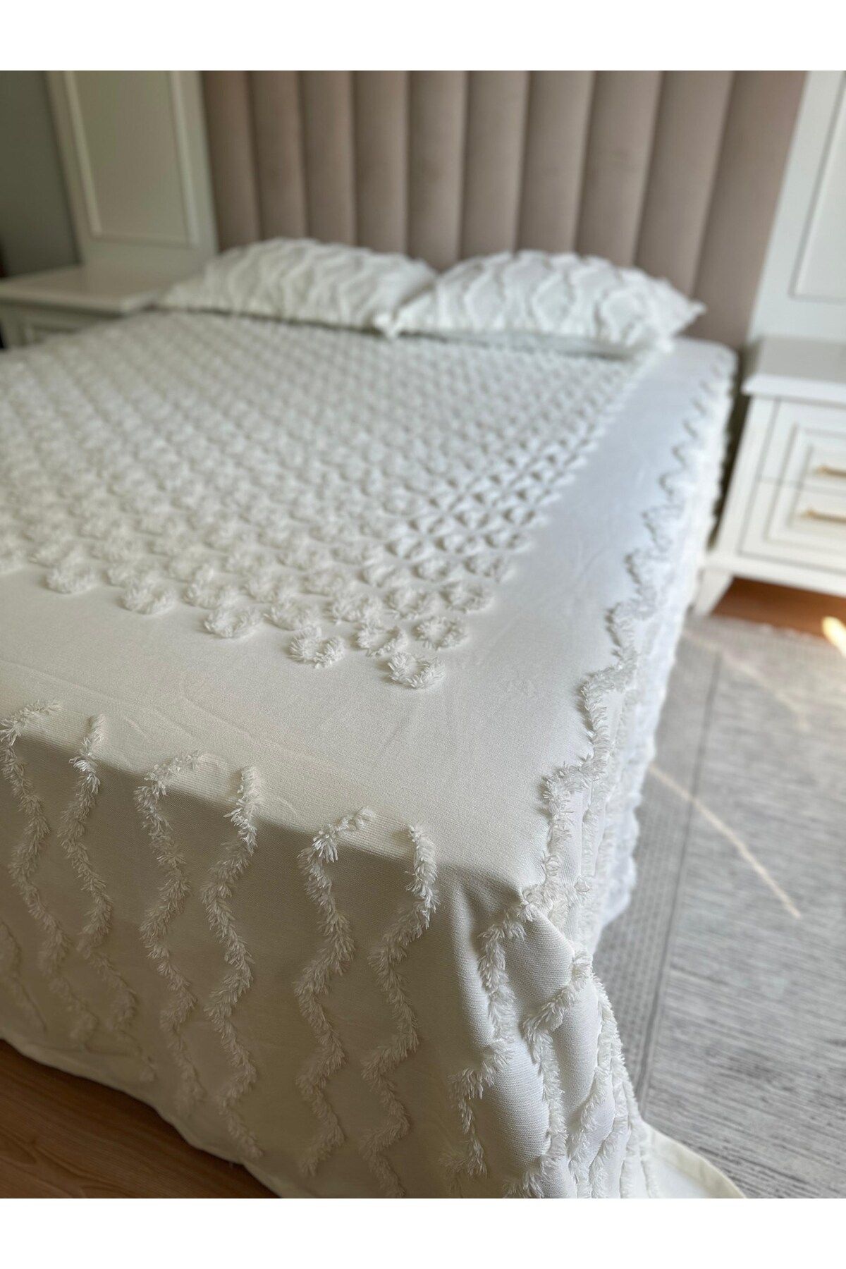 Tly Home Textiles-Ecru Palace Model 2 Bedspread 4