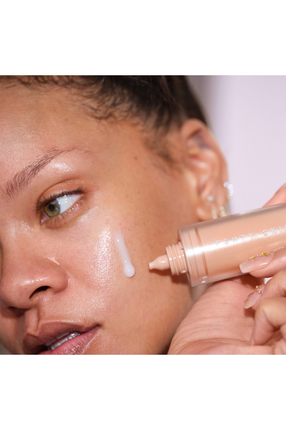 FENTY BEAUTY سرم ضد لک Watch ya tone با نیاسینامید 30 میلی لیتر