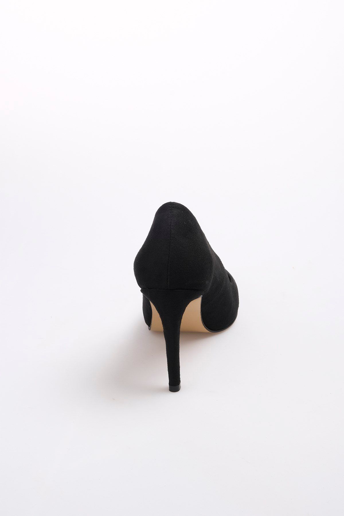 Mio Gusto-Czarne szpilki damskie - podstawowe buty na obcasie w kolorze podstawowym 7