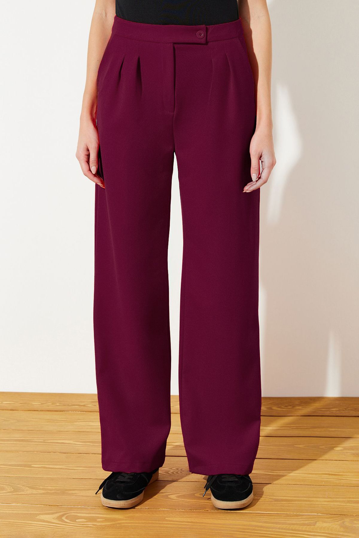 Trendyol Collection-Weinrote Hose aus gewebtem Stoff mit weitem Bein und weitem Bein TWOAW22PL0066 7