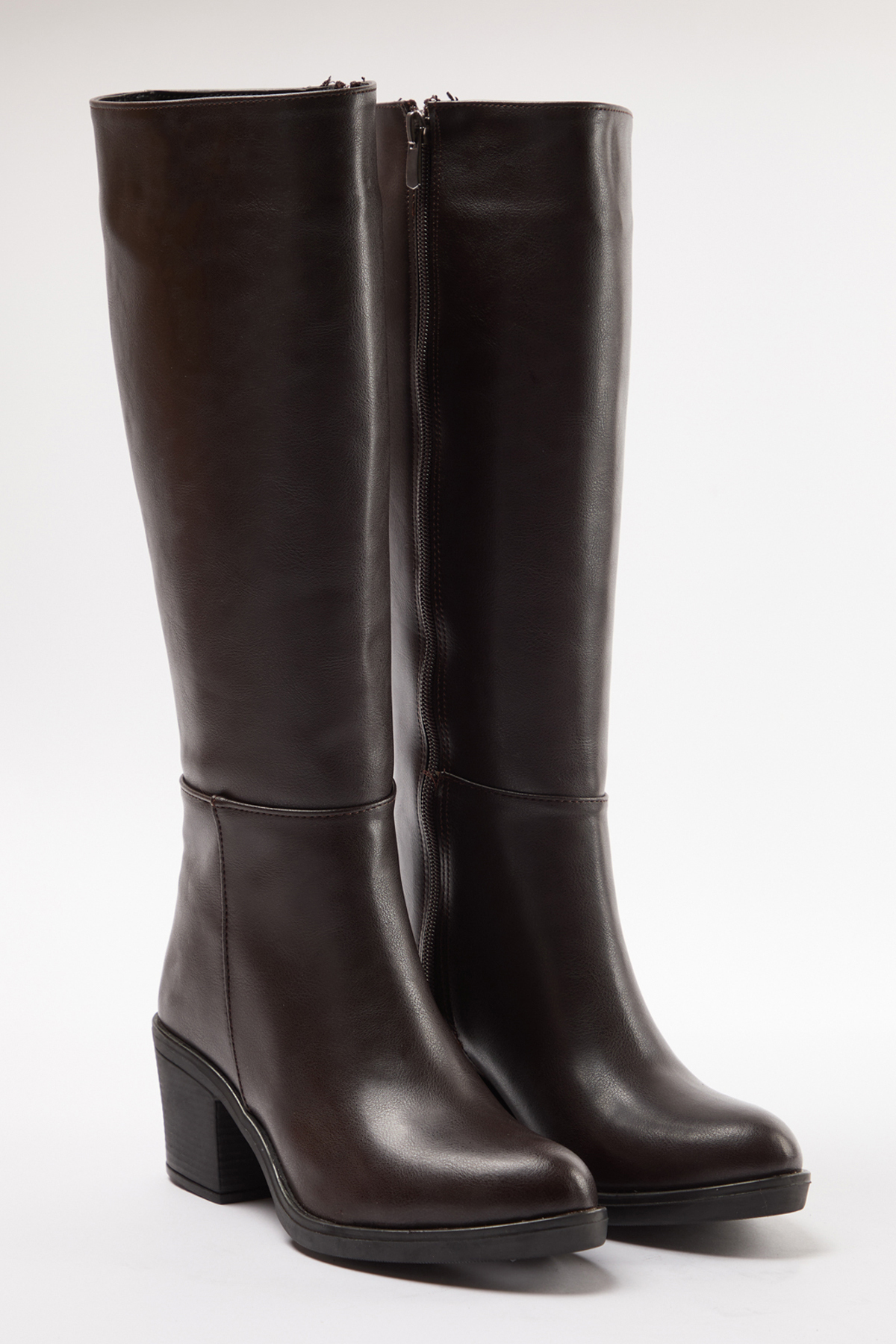 zippered-womens-boots-takaw25cz00004