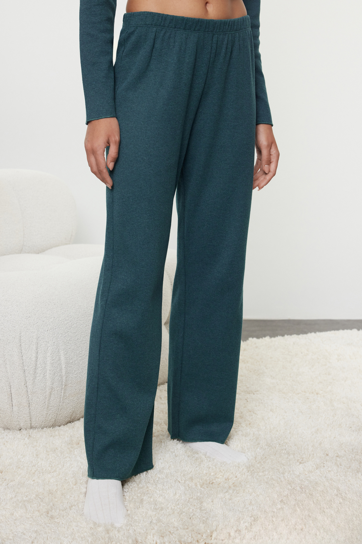 Trendyolmilla  Petrol Kurdele/Fiyonklu Waffle Kumaş Örme Pijama Takımı THMAW25PT00195 - Görsel 4