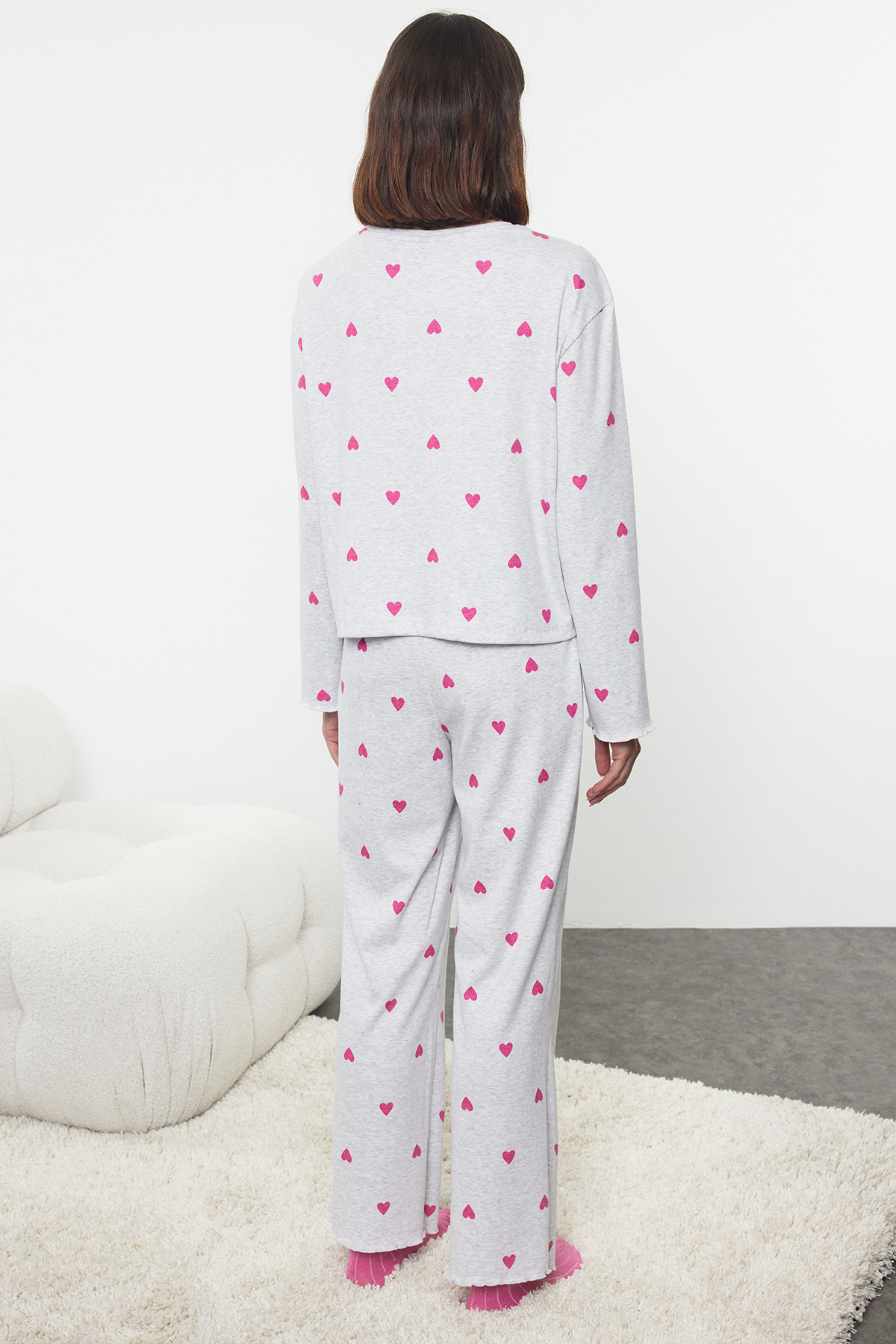 Trendyolmilla  Gri Melanj Kalpli Slogan Baskılı Lastikli Örme Pijama Takımı THMAW25PT00045 - Görsel 5