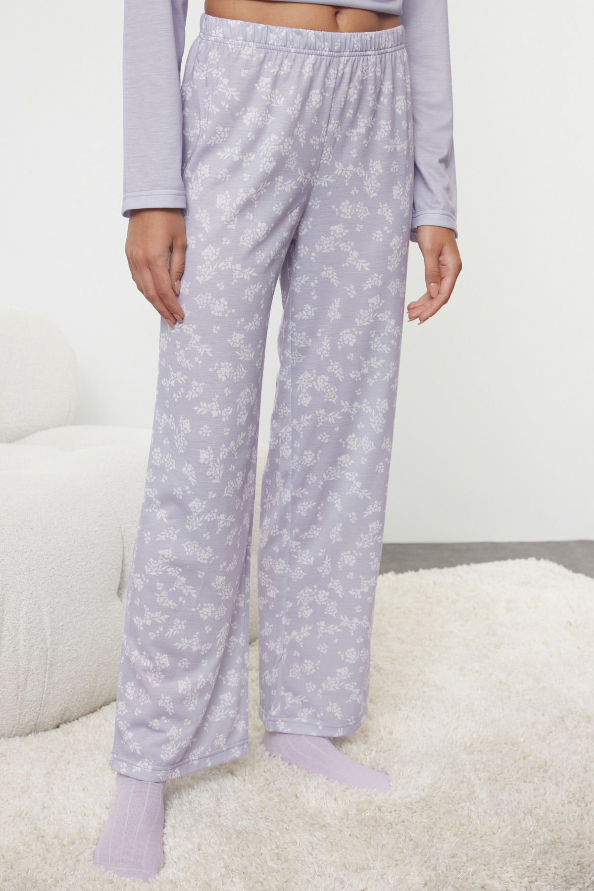 Trendyolmilla  Lila %100 Pamuklu Çiçekli Örme Pijama Takımı THMAW25PT00187 - Görsel 5