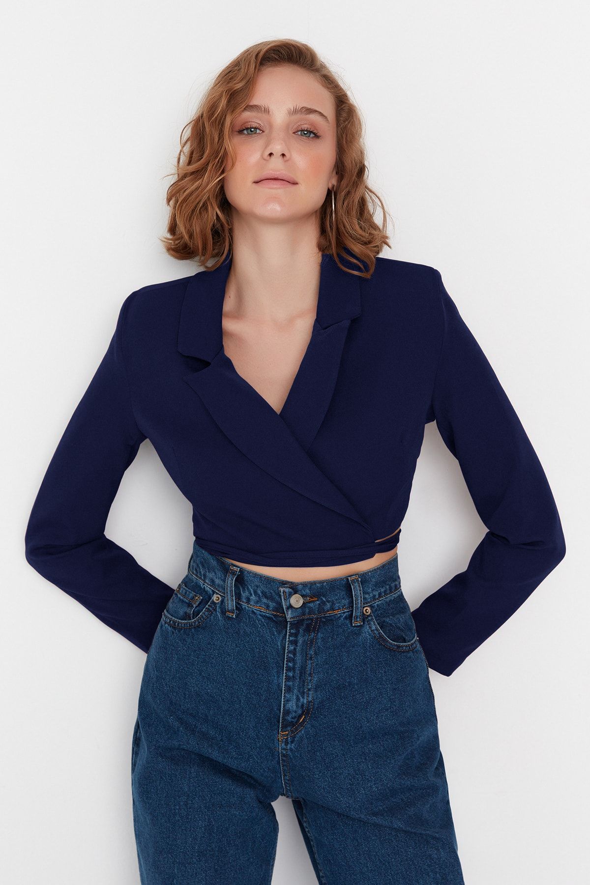 Trendyol Collection-Μπλε Navy Crop δέσιμο Λεπτομερές υφαντό σακάκι σακάκι TWOAW23BC00100 3