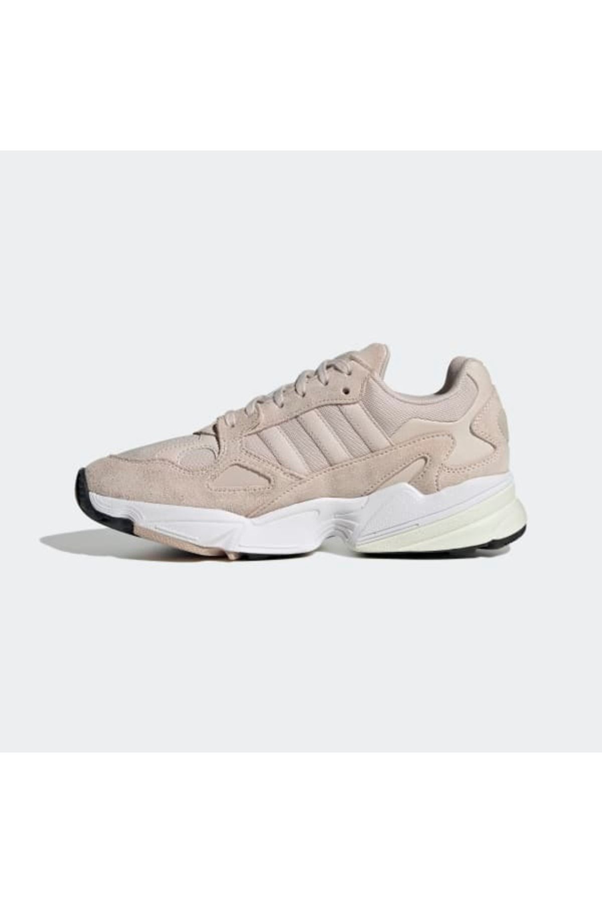 adidas Falcon W Women s Casual Shoes IE8203 Cream Trendyol