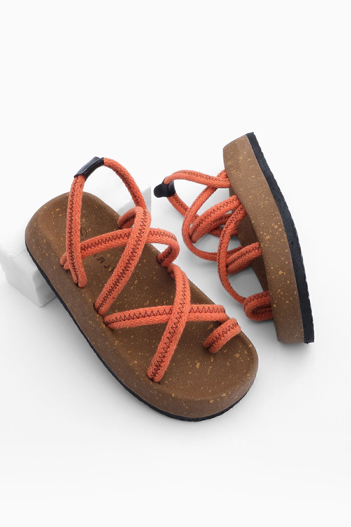 صندل نارنجی زنانه طناب پنبه ای کف قارچ الگوی فلیپ tack cross band daily sandals Marjin