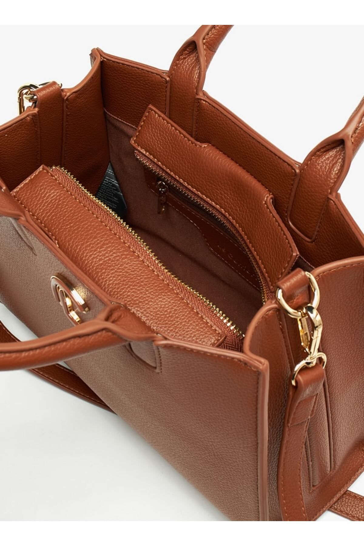 Le Confort-Textured Tote Bag with Zip Closure and Handles 5
