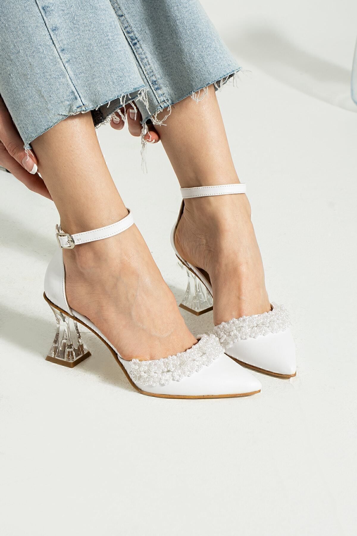 https://cdn.dsmcdn.com/ty1509/product/media/images/prod/QC/20240829/15/13fc89be-1579-33f7-85f9-6afe129fee2e/1_org_zoom.jpg