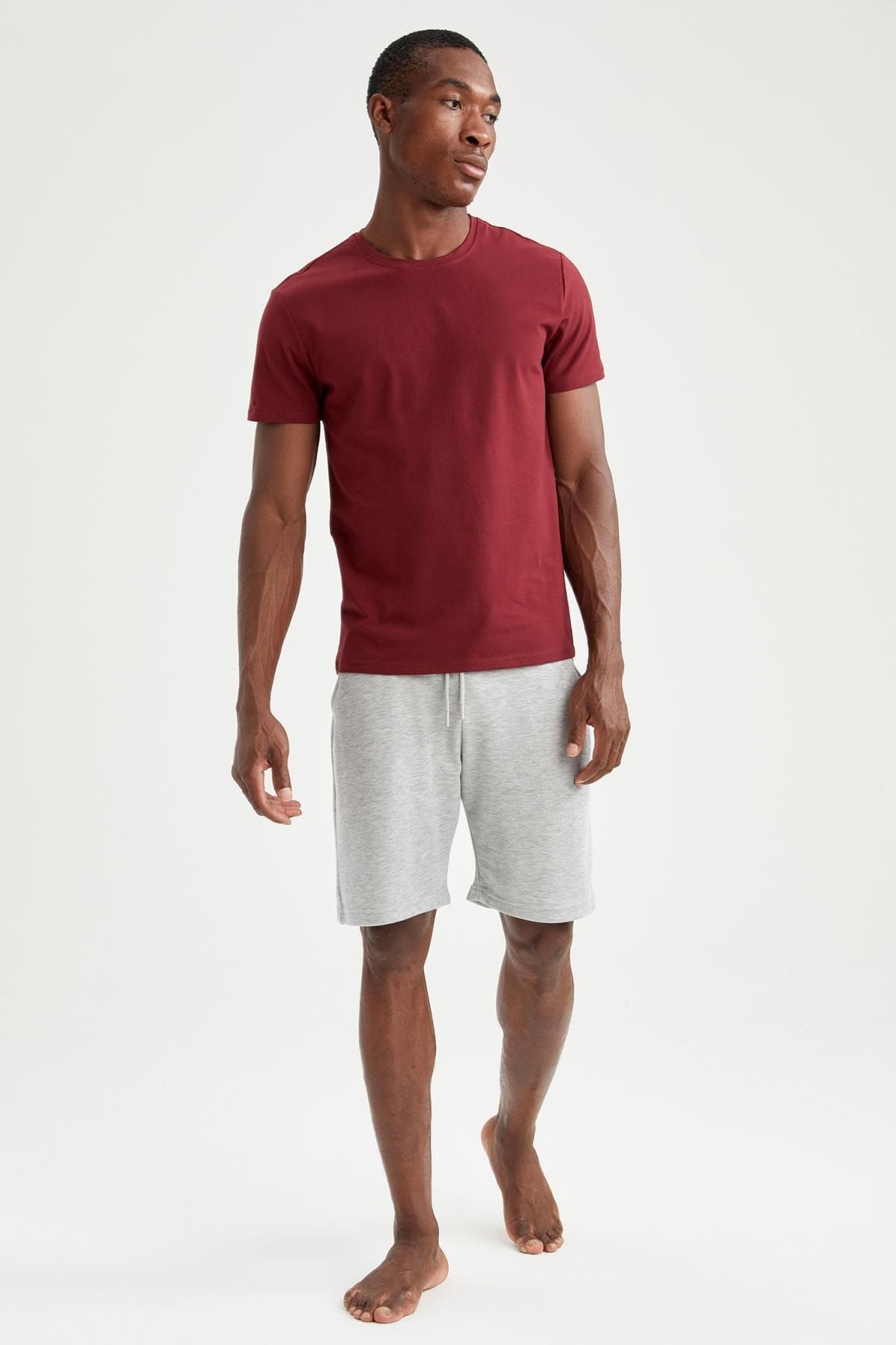 DeFacto Unterhemd Bordeaux Slim Fit Fast ausverkauft