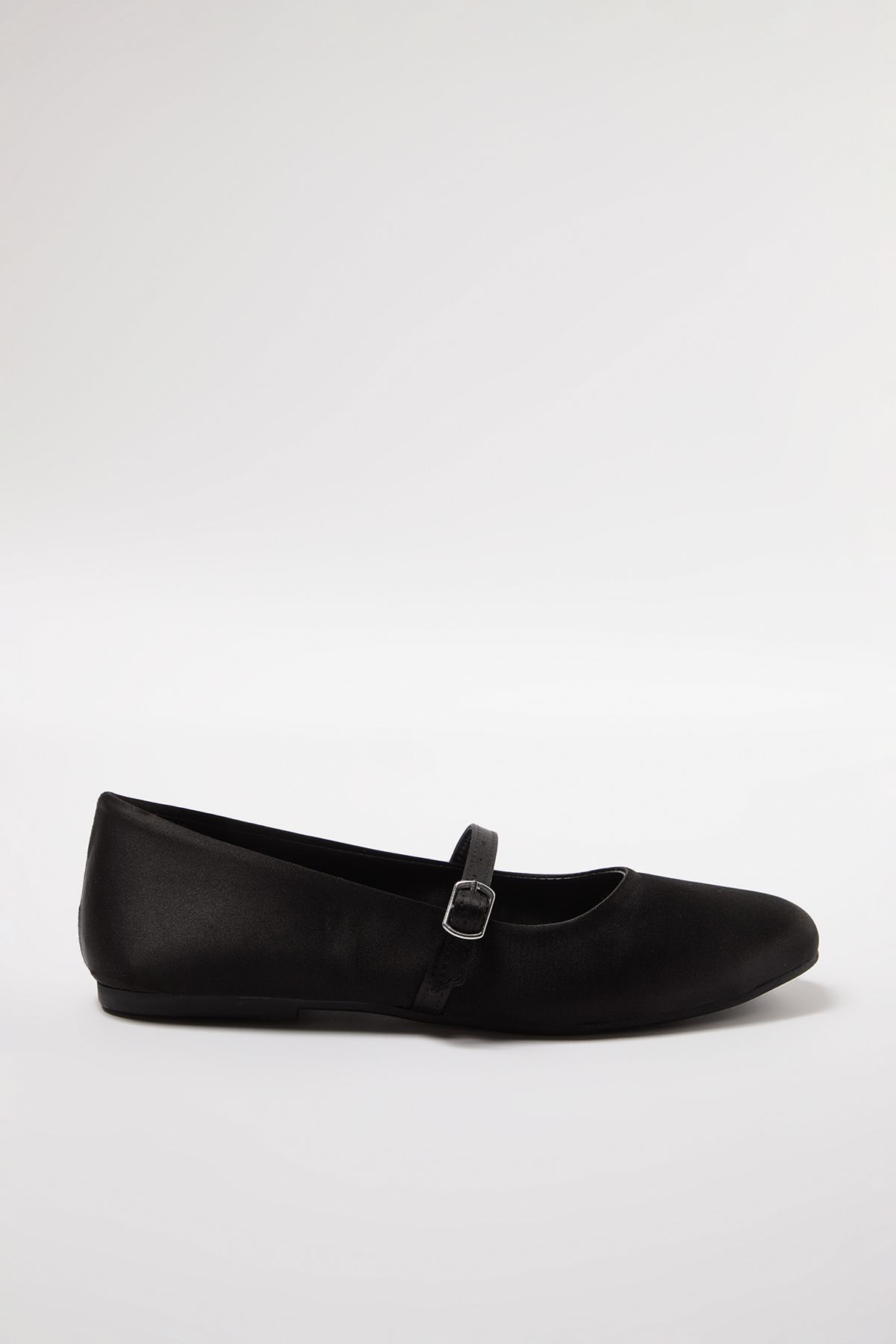 trendyol-shoes-womens-ballet-flats