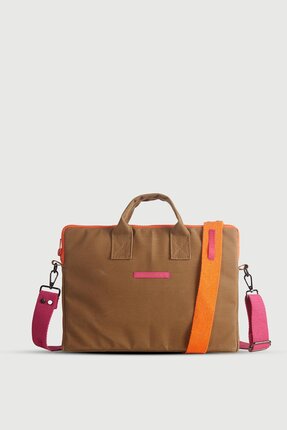 Huge Element Huge Cear Notebook Case Beige