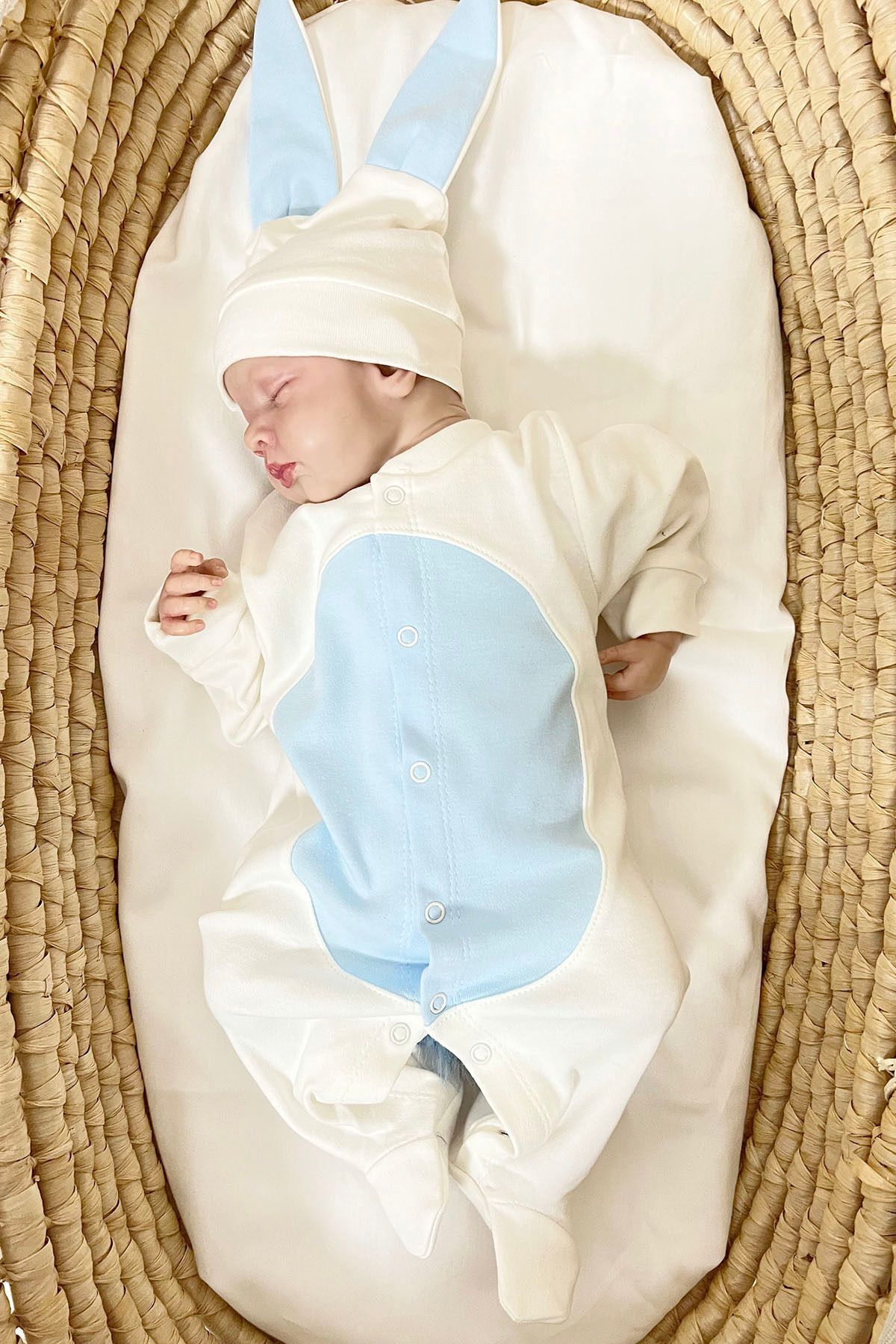 Tuğba Kuğu-Blue Rabbit Jumpsuit Set - Letter I 2