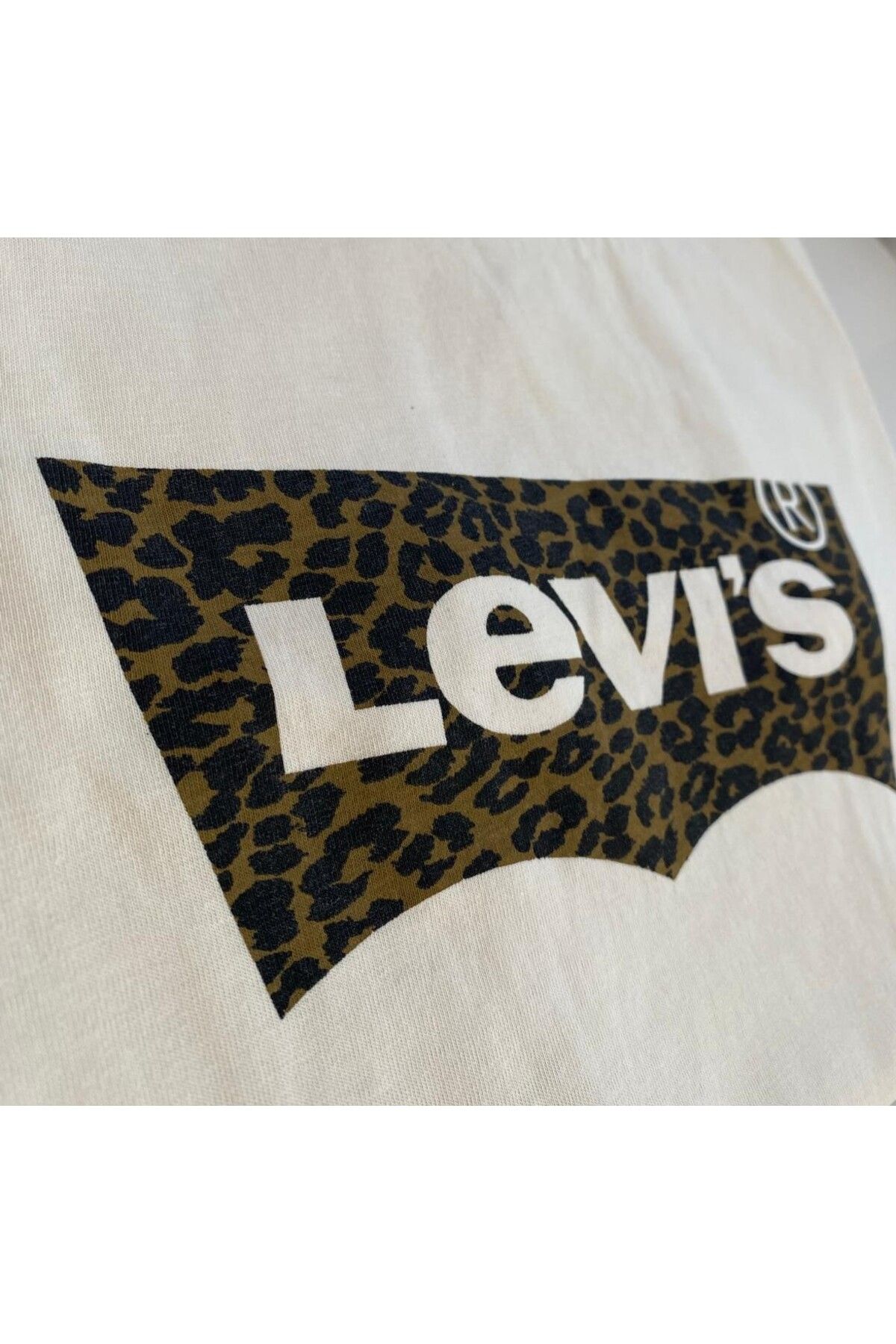 T shirt levis leopard new arrivals
