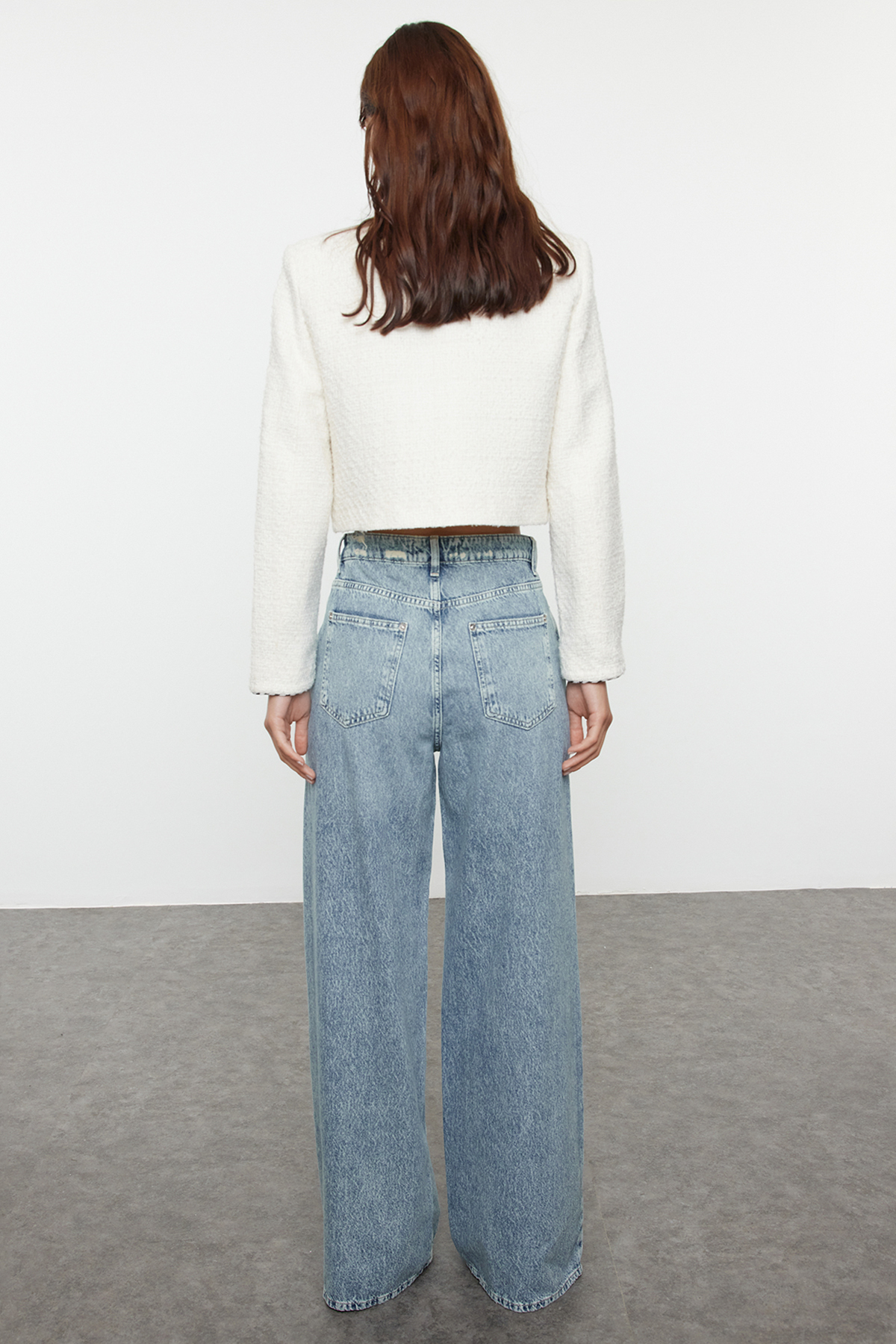 Trendyolmilla  Mavi Yüksek Bel Ekstra Wide Leg Palazzo Geniş Paça %100 Pamuk Non-Stretch Jeans TWOAW25JE00292 - Görsel 5