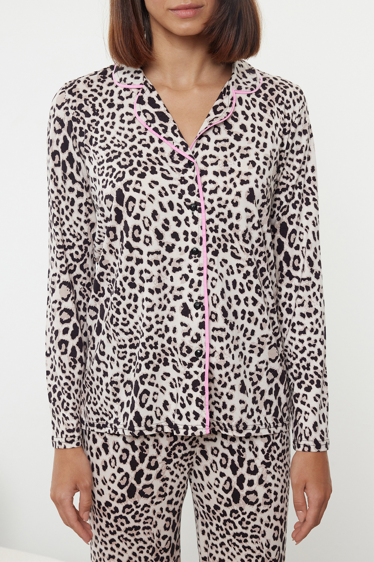 Trendyol Collection Többszínű leopárdmintás szalag/masni kötött pizsama szett THMAW25PT00107