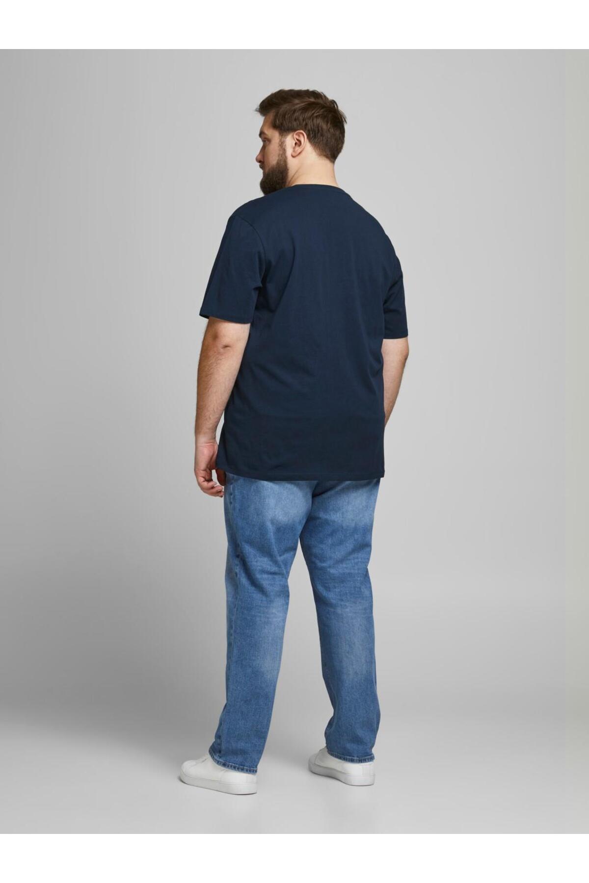 تی شرت بزرگ سایز جک اند جونز مردانه پنبه ای آبی سرمه ای Big size/سایز بزرگ راسته Regular/رگولار    بیسیک کژوال/روزمره | Jack & Jones 2YETSBS32580LAC TR - تصویر 3
