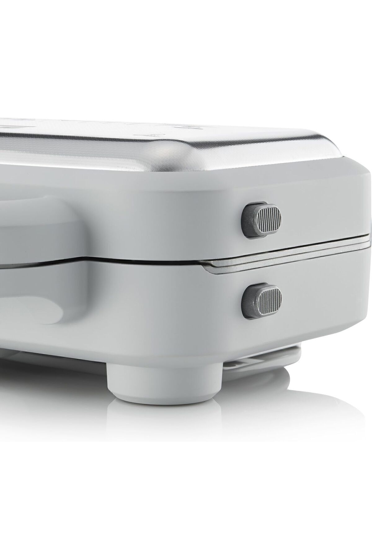 Breville-DuraCeramic Waffle Maker with Deep Fill Removable Plates Non-Stick and Easy Clean 5