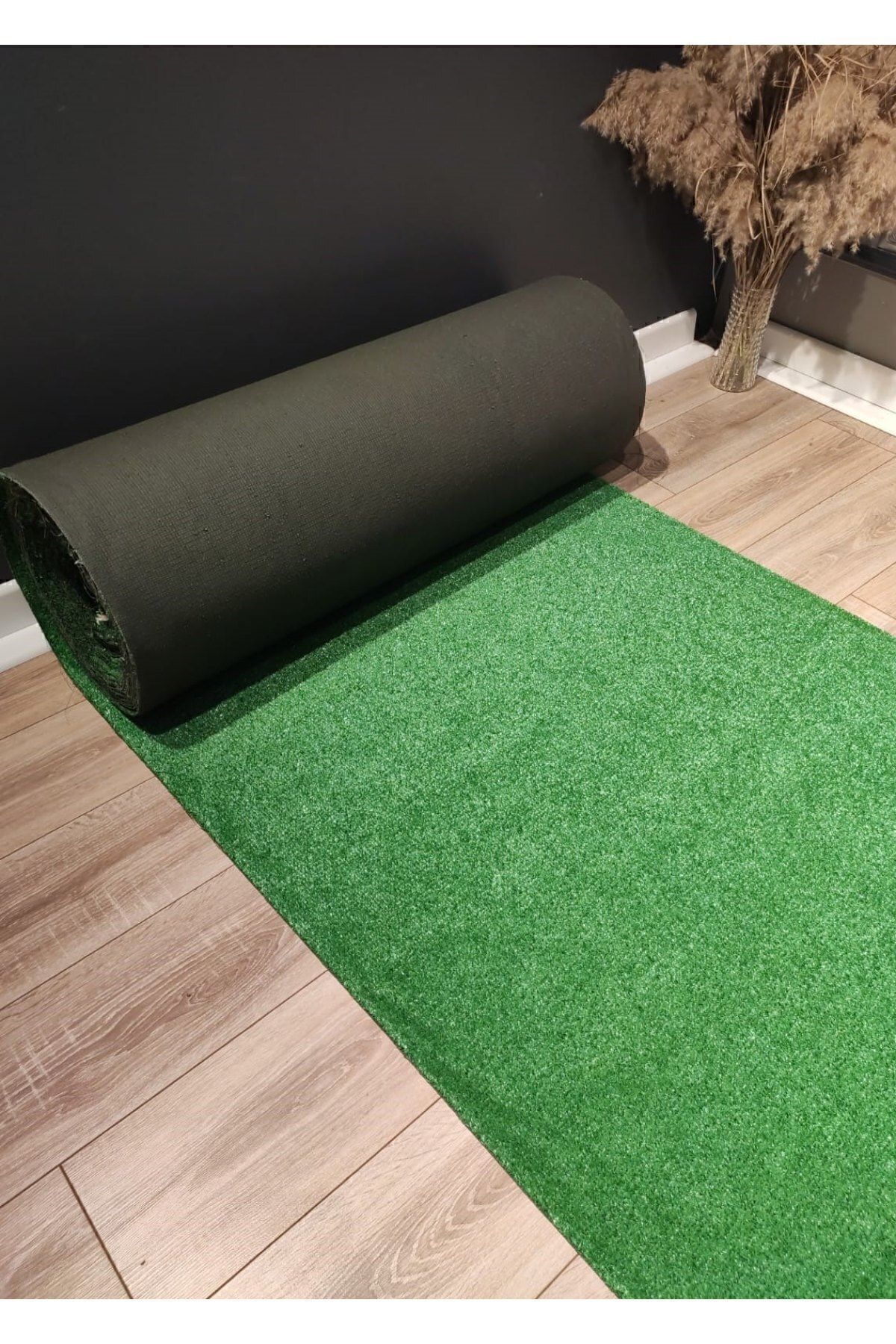 300x1250 cm En 3 metre x Boy 12,5 metre Suni Yeşil Çim Halı Kalınlık:7mm 6