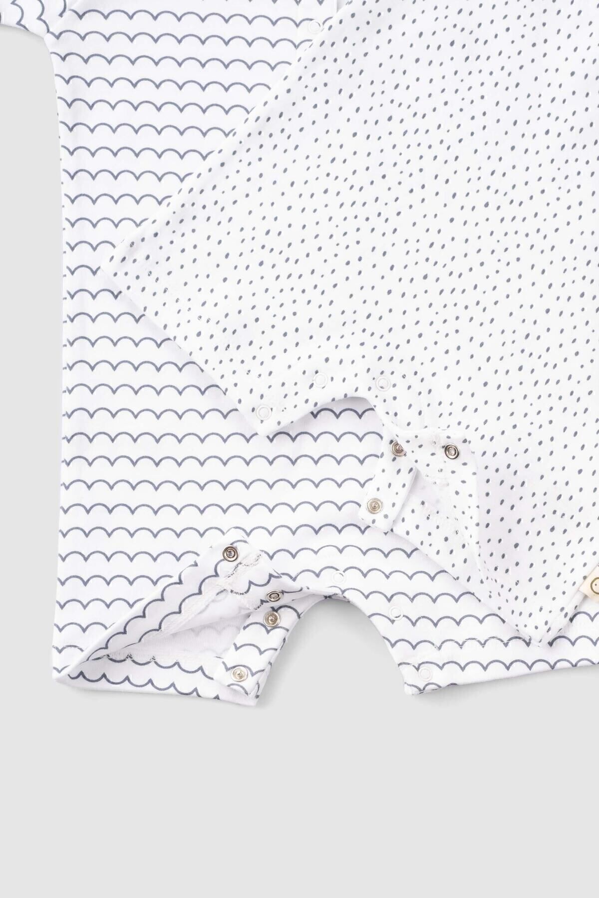 Little Gusto 2' Li Kısa Kollu Organik Pamuk Bebek Şort Tulum Seti Marine Desenli fotoğrafı 5 (önizleme)