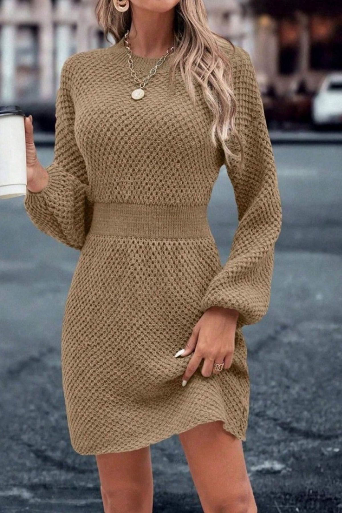 robe en tricot à motif spécial avec ceinture