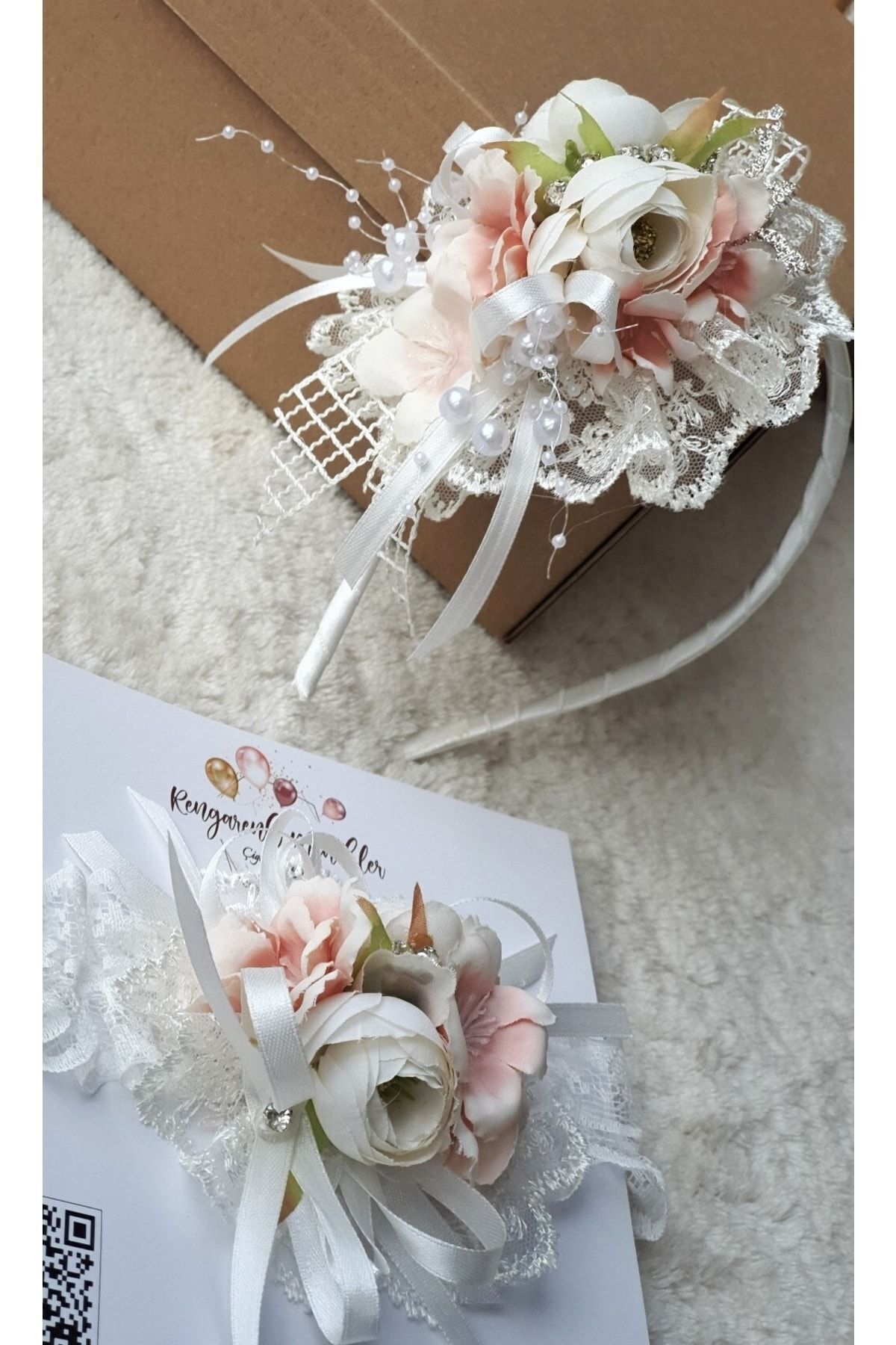 çiğdem kaya design Anne Bebek Dantel Broş Kristal Taş Detaylı Cicekli Tac Sacbandı (HAMİLE TACI) fotoğrafı 2 (önizleme)