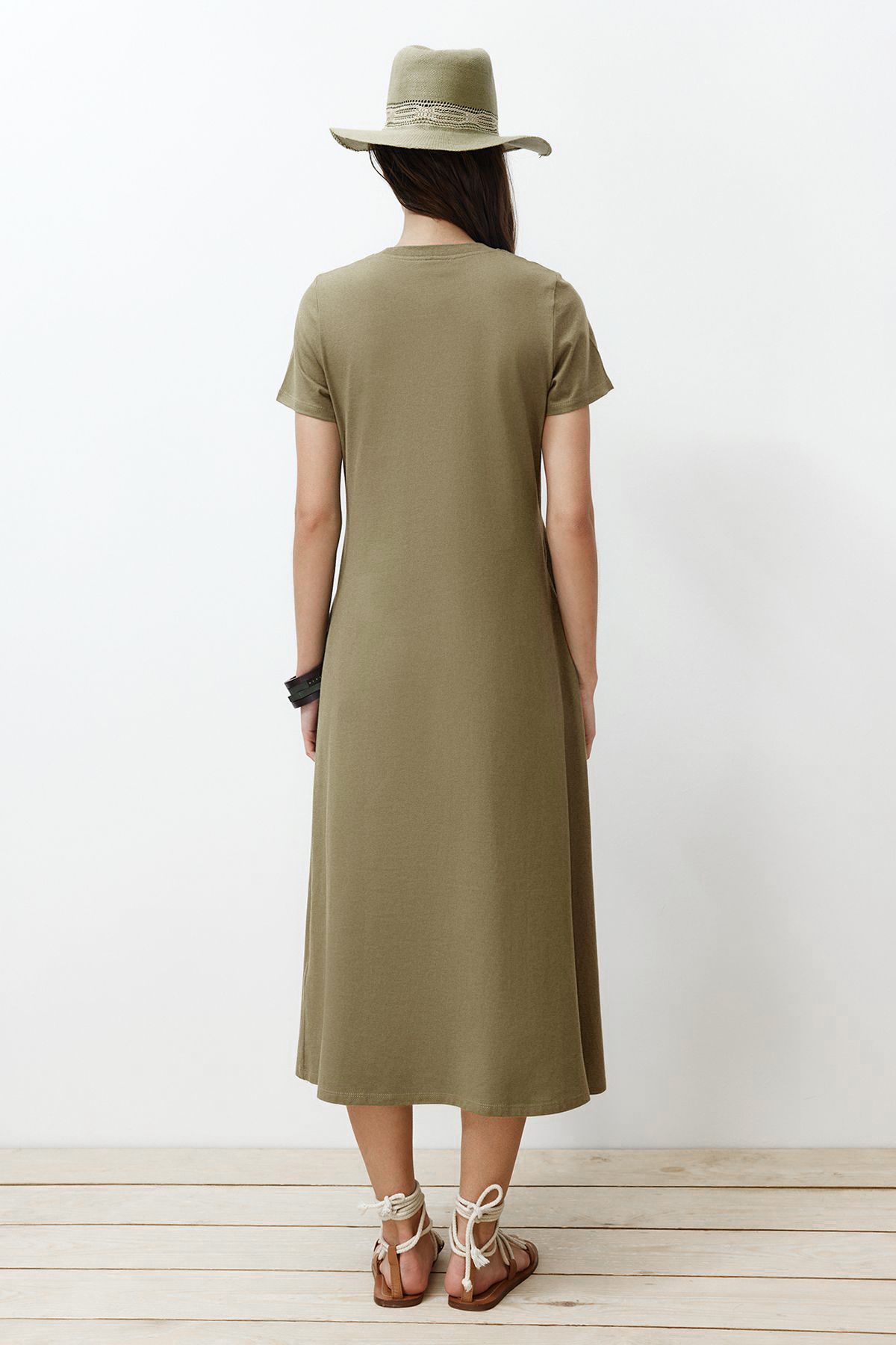 Trendyol Collection-Khaki Pocketed Premium Crew Neck A-Line Knitted Midi Dress TWOSS24EL00169 5