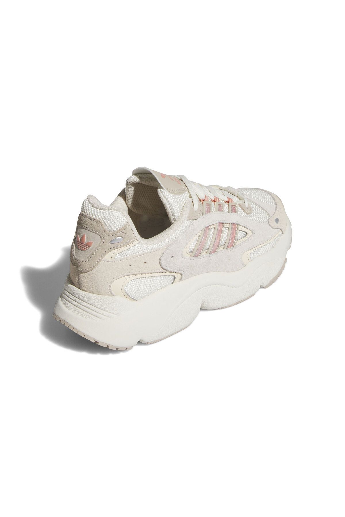 اسنیکر کرمی زنانه کفش ورزشی بژ Ozmillen IE4010 adidas