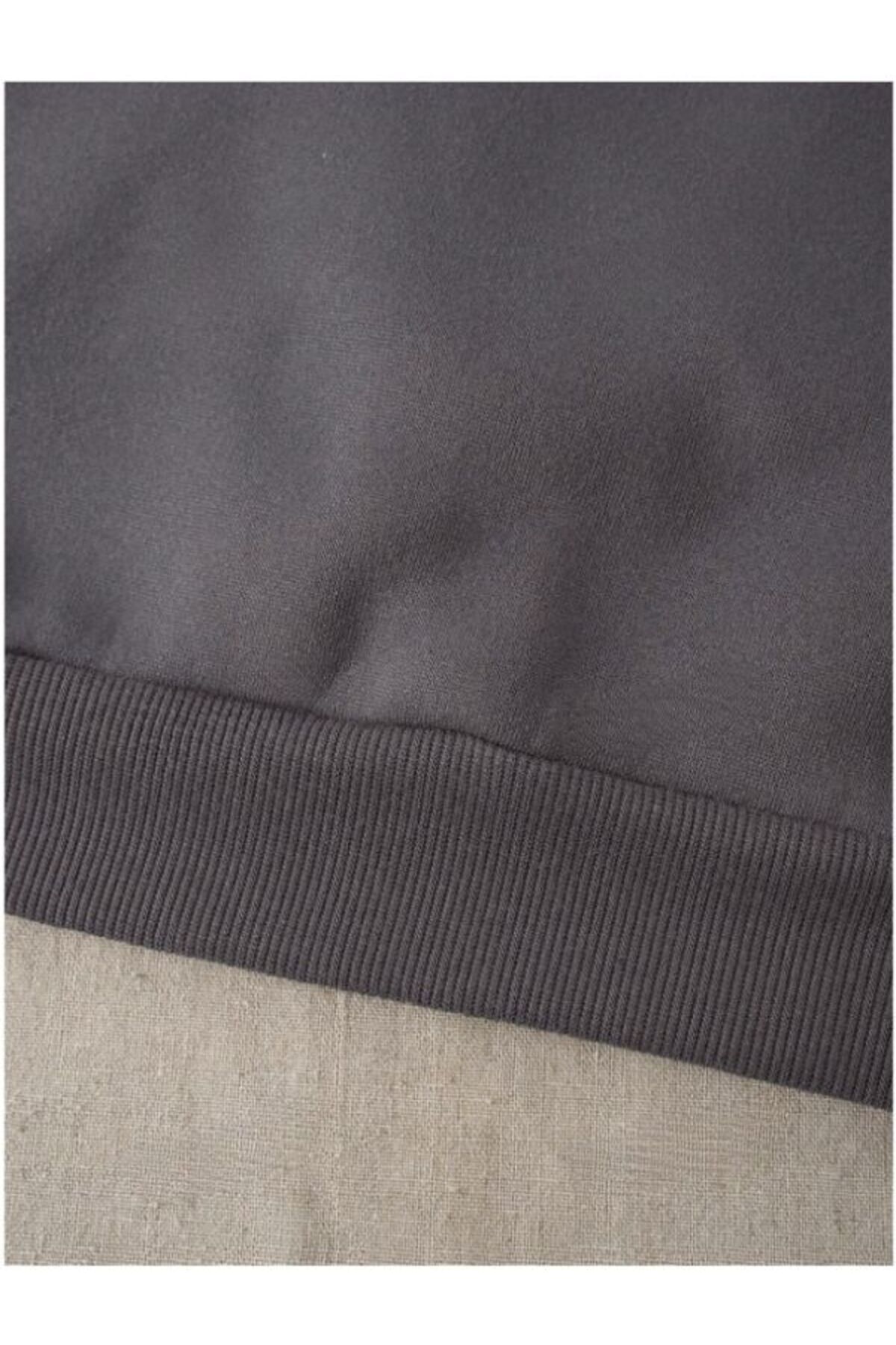 https://cdn.dsmcdn.com/ty1513/product/media/images/prod/QC/20240829/18/702e6295-a15b-3191-808c-2e9aa67d0d4b/1_org_zoom.jpg