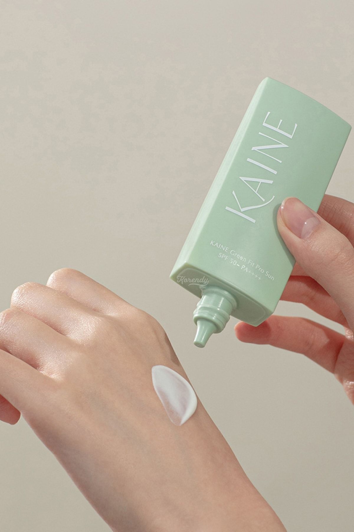 کرم ضد آفتاب هیبریدی Green Fit Pro Sun Spf 50 Pa (KORENDY) با بامبو و چای سبز 55 میلی لیتر Kaine