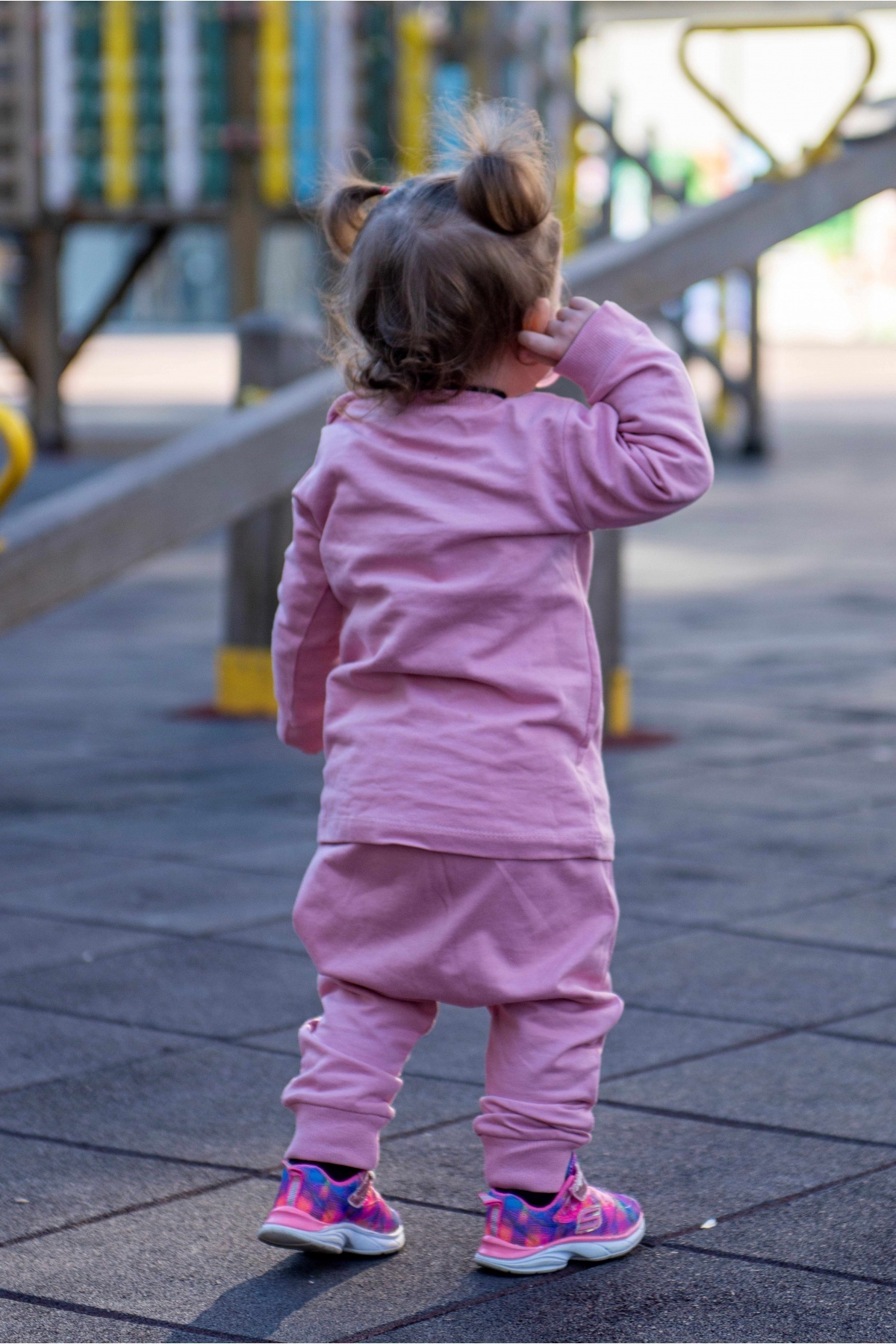 Genel Markalar Kids Aplikeli Gül Kurusu Sweat Takım 6/18 Ay fotoğrafı 2 (önizleme)