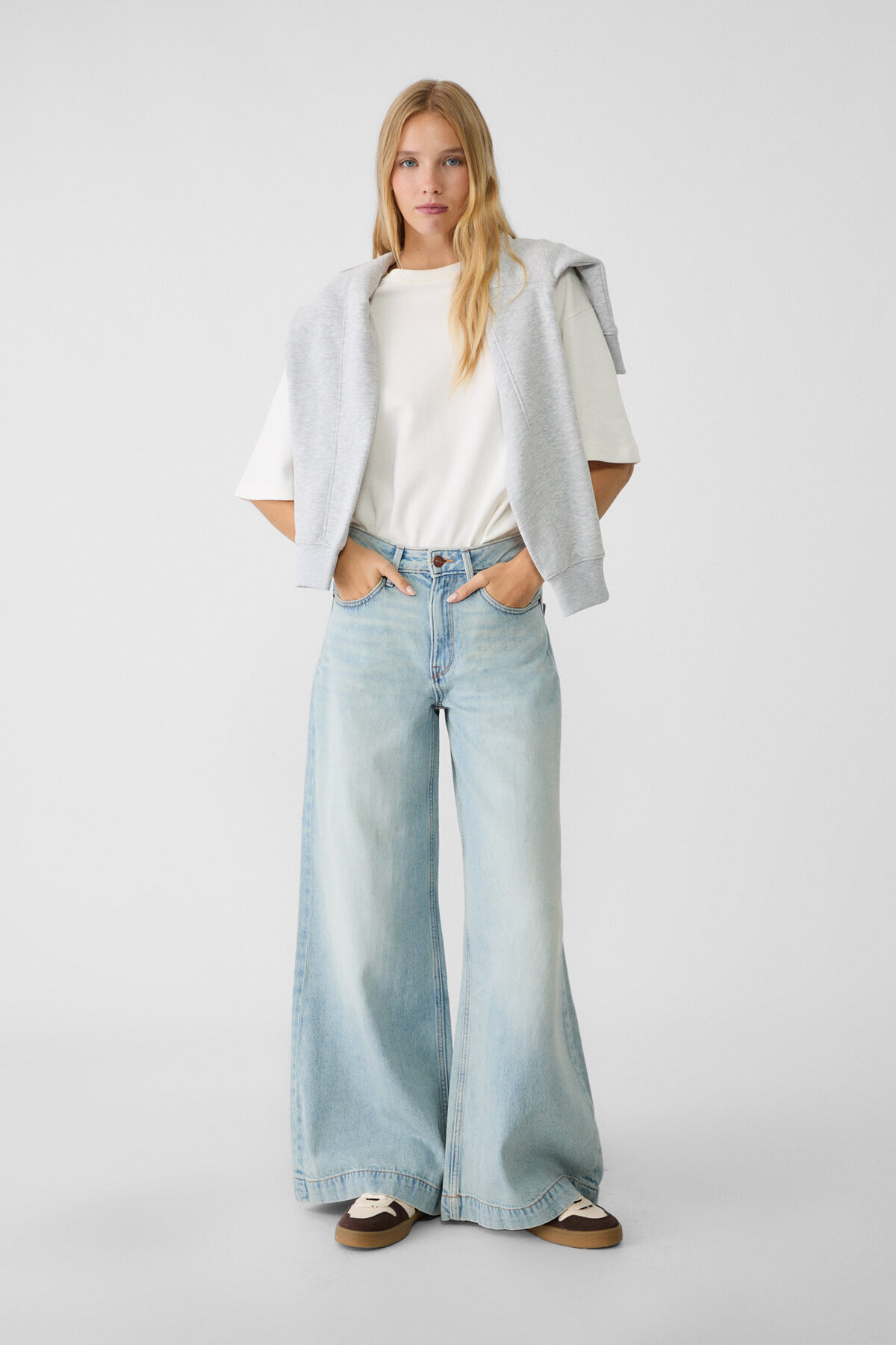 stradivarius jeans wide leg