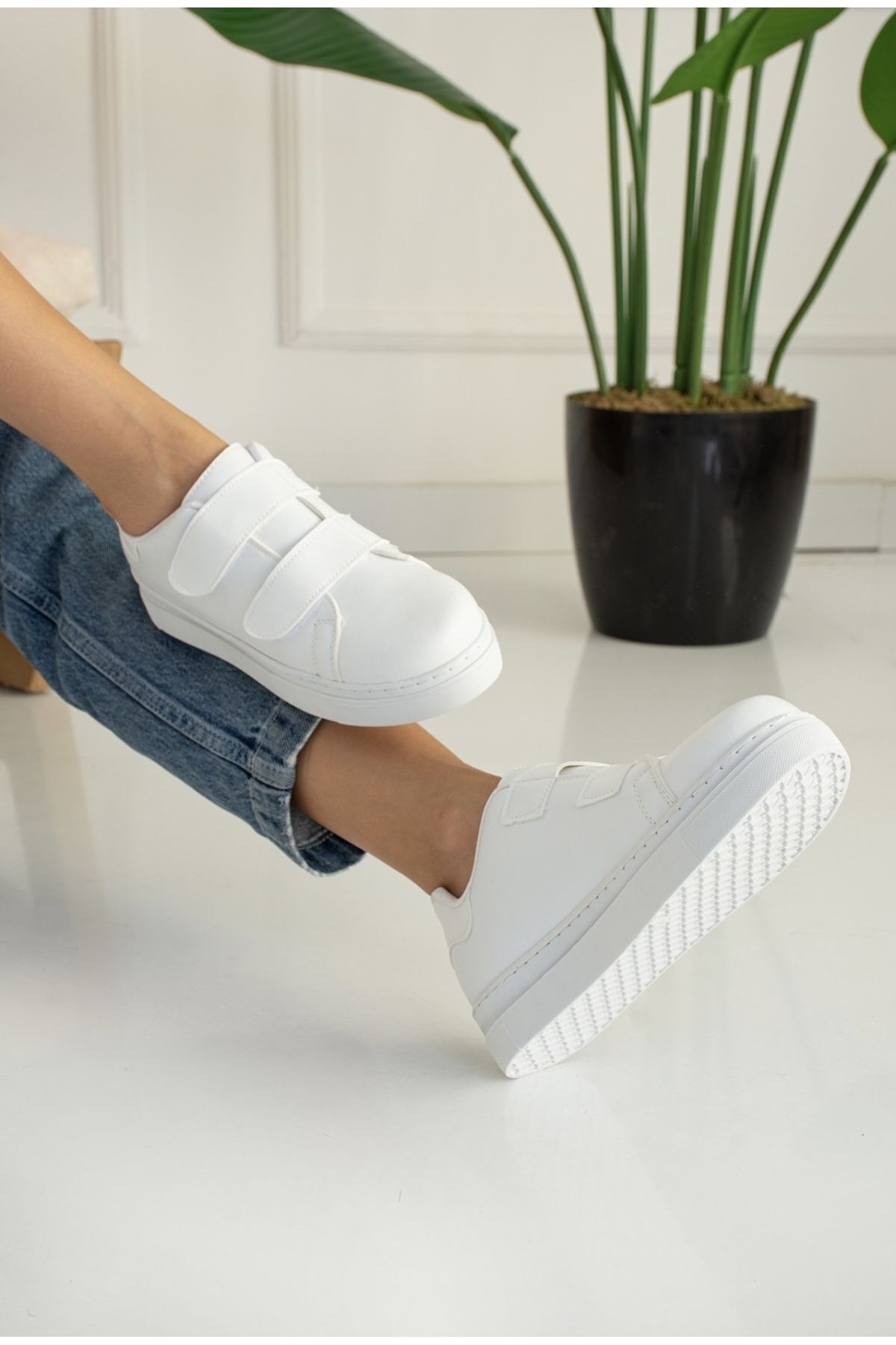 https://cdn.dsmcdn.com/ty1513/product/media/images/prod/QC/20240830/13/7ad5284b-708f-39e5-8fc5-c9bad580a08f/1_org_zoom.jpg