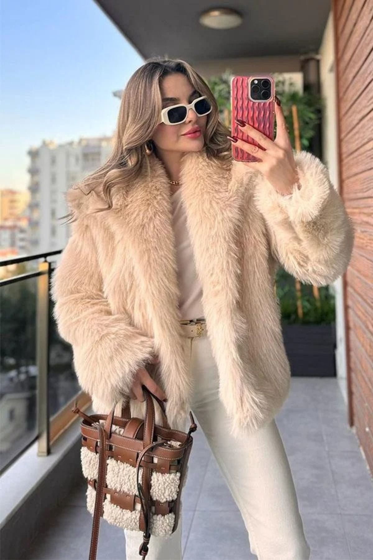 https://cdn.dsmcdn.com/ty1514/product/media/images/prod/QC/20240829/15/0ef1bfc9-0fc5-31c7-b977-74604e1cf997/1_org_zoom.jpg