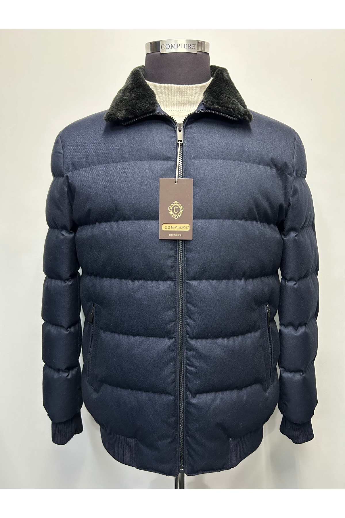 کاپشن  TLM202415