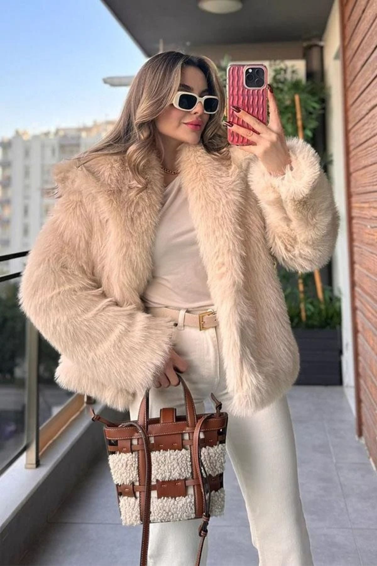 https://cdn.dsmcdn.com/ty1514/product/media/images/prod/QC/20240829/15/e27c99fd-0710-3bce-8e0d-a015a9f19b87/1_org_zoom.jpg