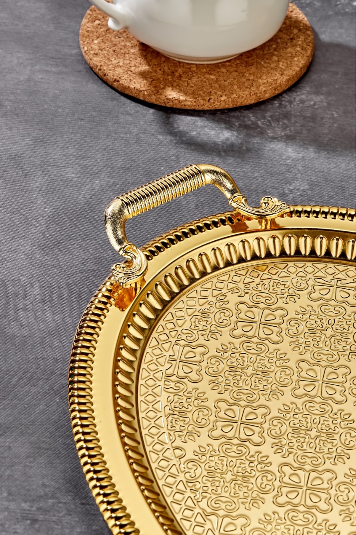 Cooker Metal King Size Oval Gold Presentation Tray 57X37 cm