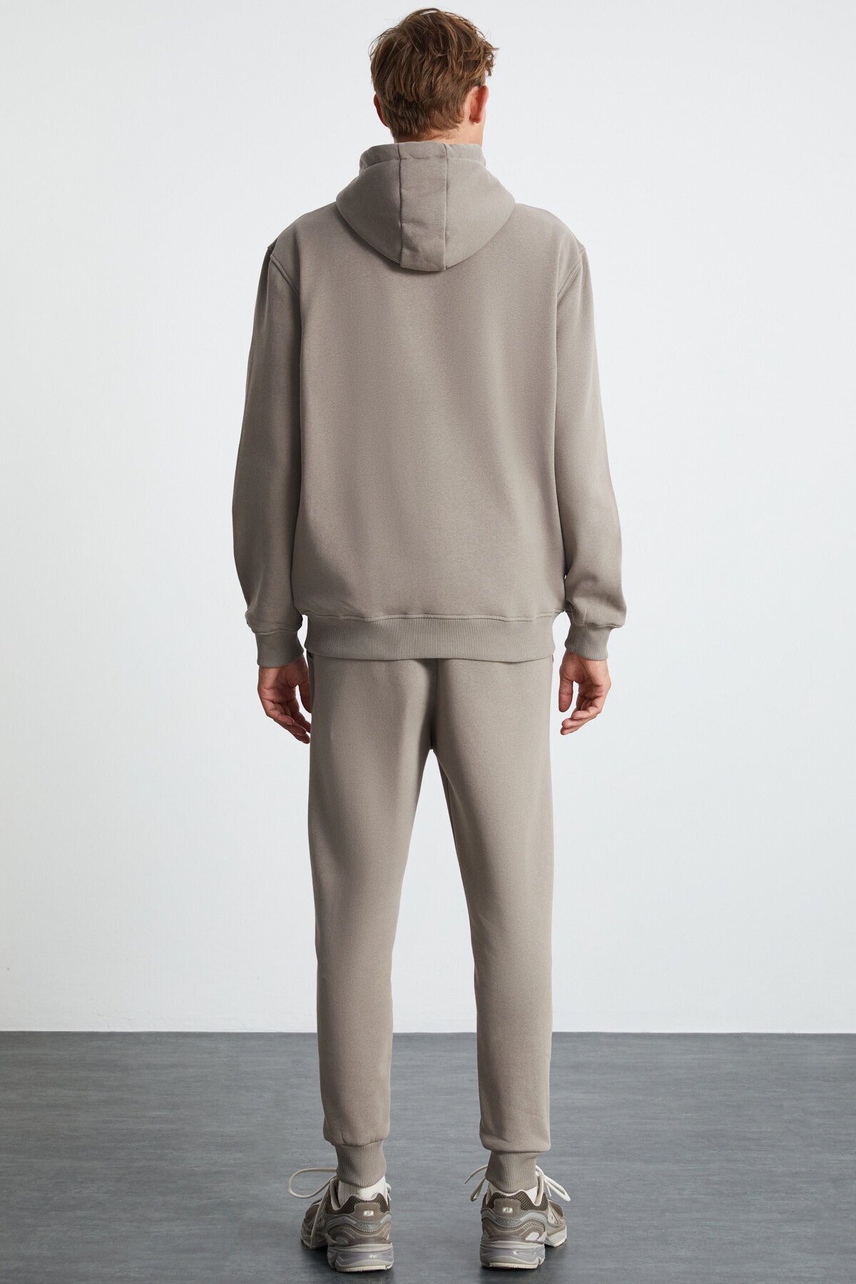 GRIMELANGE-HANS Herren-Jogginghose mit 3 Fäden, Raster, elastischem Bein, Beige 3