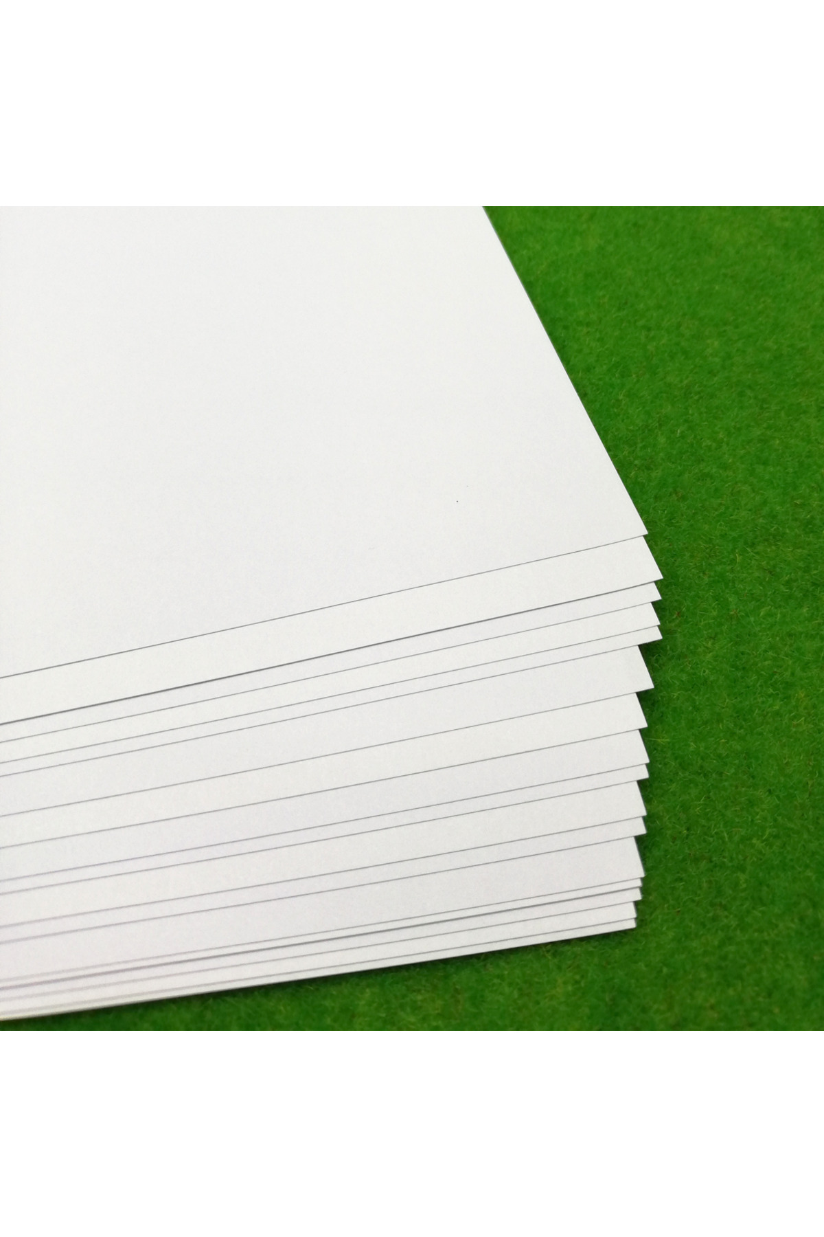 Proton resim kağıdı 70x100 120gr 20 li paket çizim kağıdı