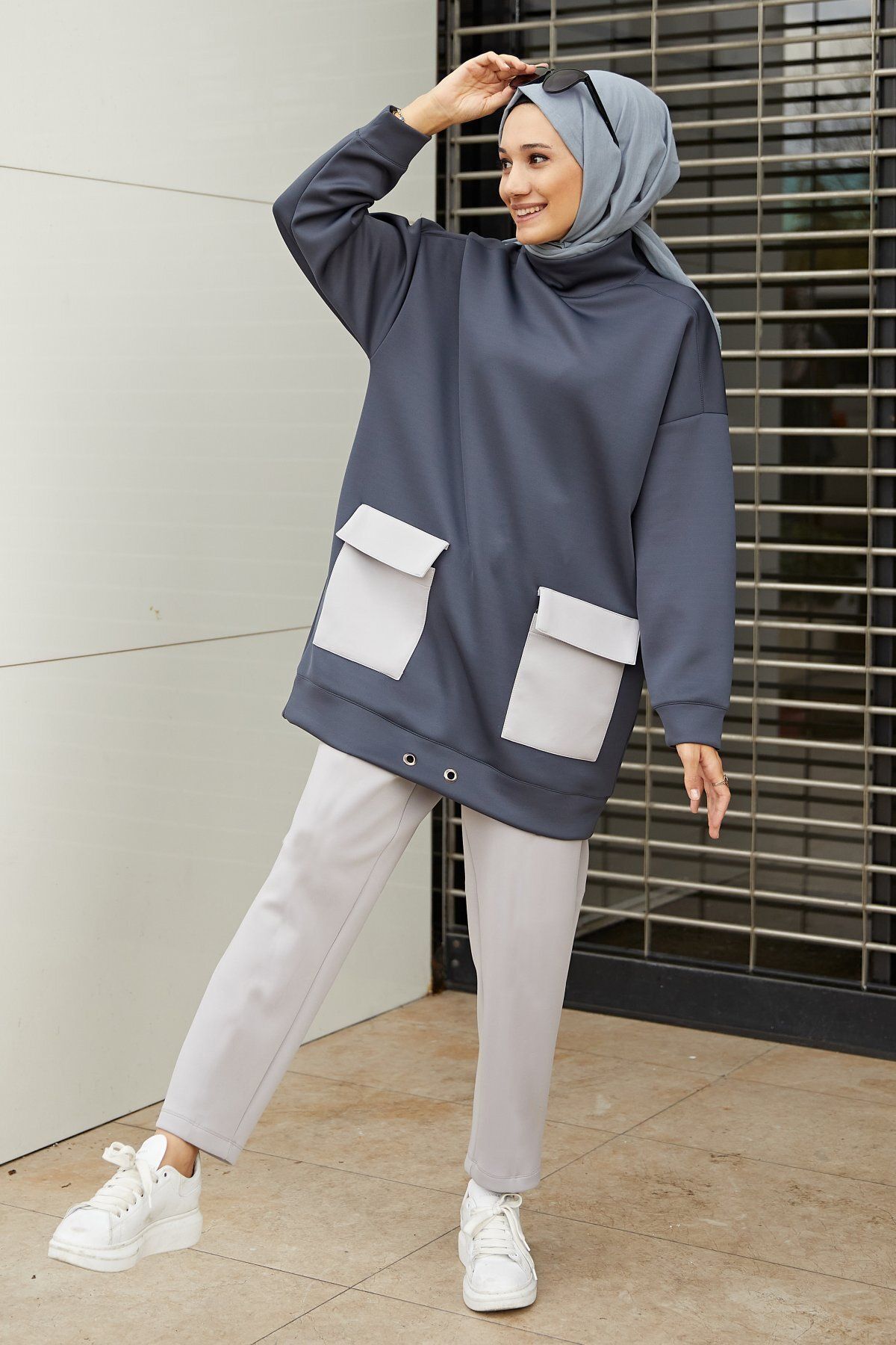 https://cdn.dsmcdn.com/ty1514/product/media/images/prod/QC/20240830/17/9ab51f01-e111-3a82-8b76-0070e742a59a/1_org_zoom.jpg