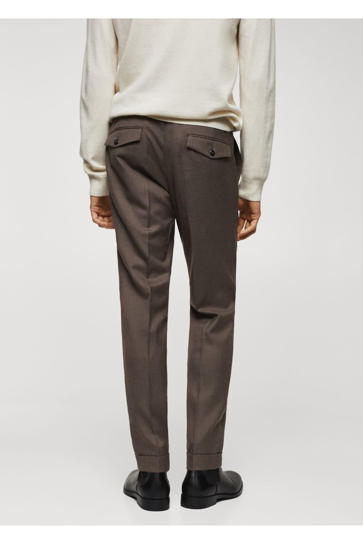 شلوار مردانه قهوه ای منگوMANGO Man | 67000621 اورجینال - تصویر 4